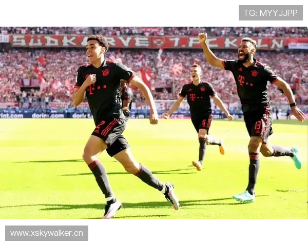 穆西亚拉 vs 克罗斯:技术传承与中场控制力对比分析 穆西亚拉 vs 克罗斯:技术传承与中场控制力对比分析