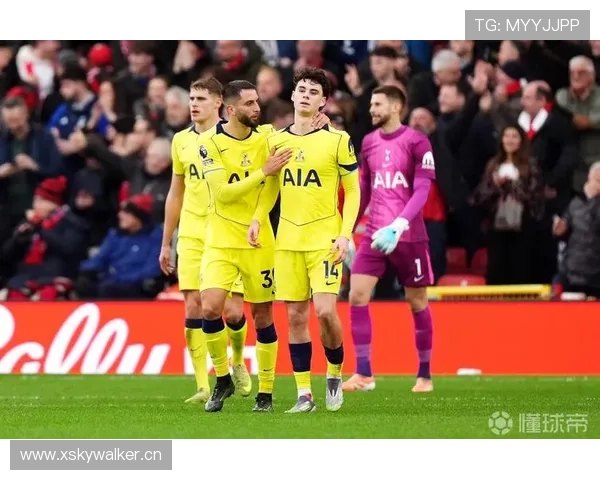 热刺防线危机?两大派系的碰撞正在悄然瓦解这支豪门