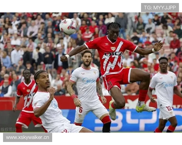 塞维利亚财政危机持续，对球队本赛季竞技表现与运营稳定性形成制约