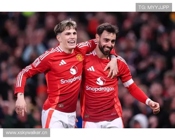 B费无球跑动与前插进攻解析