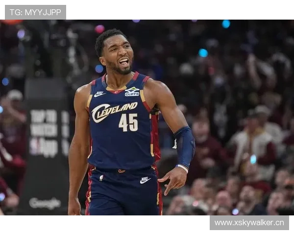 米切尔突破助攻转化提升明显，战术执行优于沃克